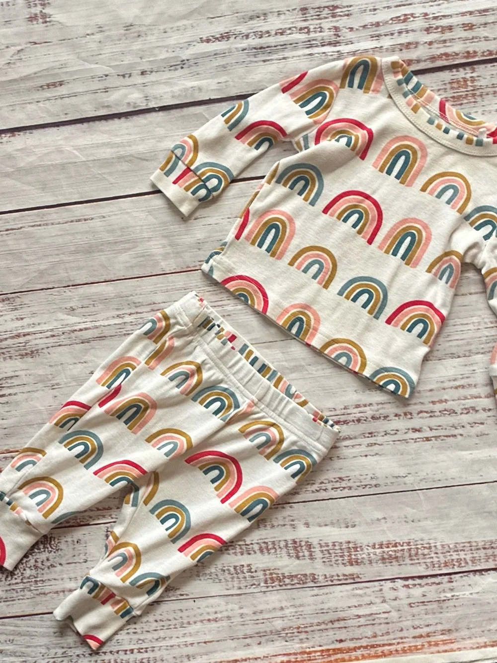 Olivia & Rain Kids Rainbow Print Cozy Two-Piece Set - 6 Months